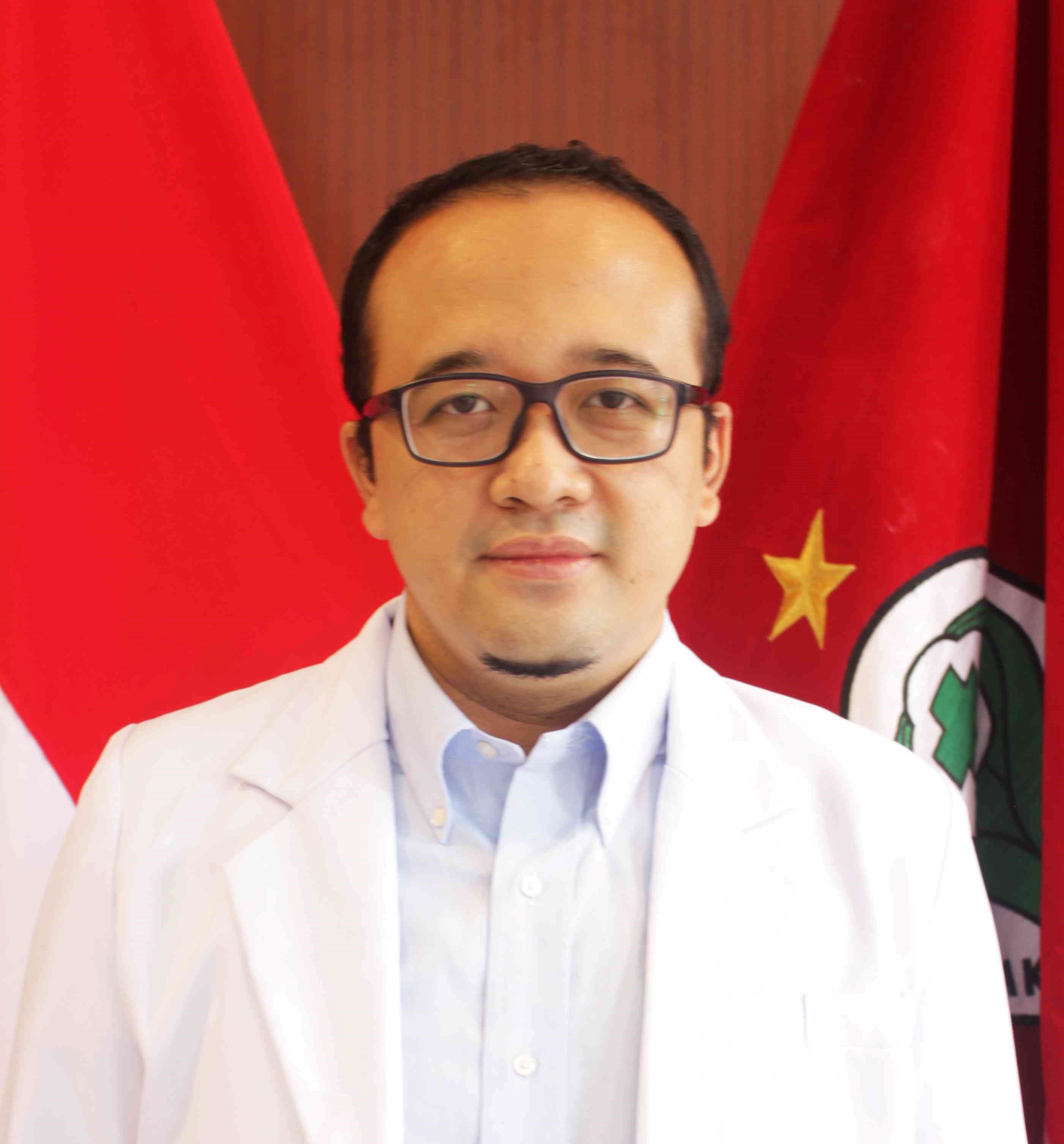 dr. Muhammad Muamar Habibie, Sp.M.