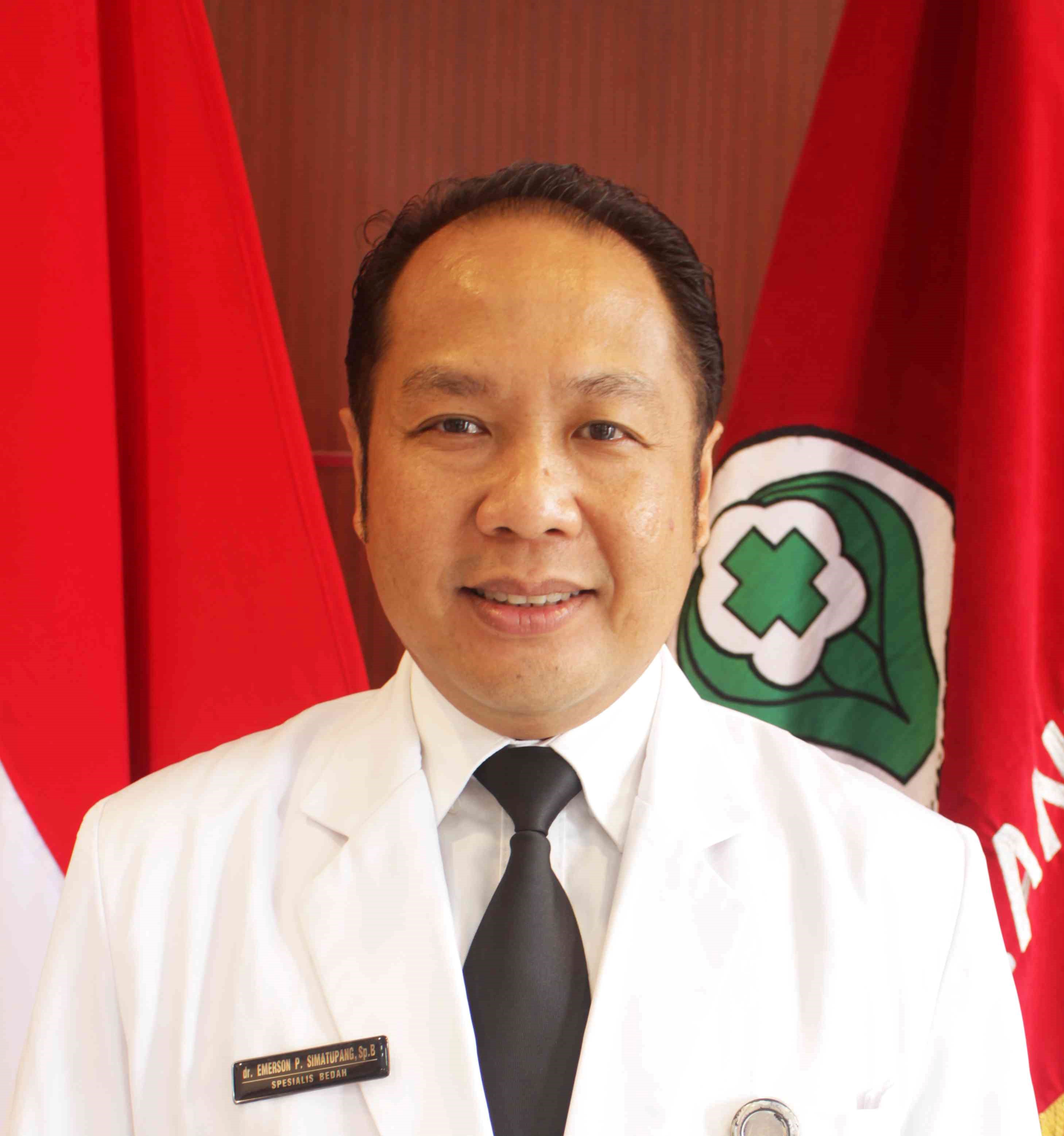 dr. Emerson P Simatupang, Sp.B